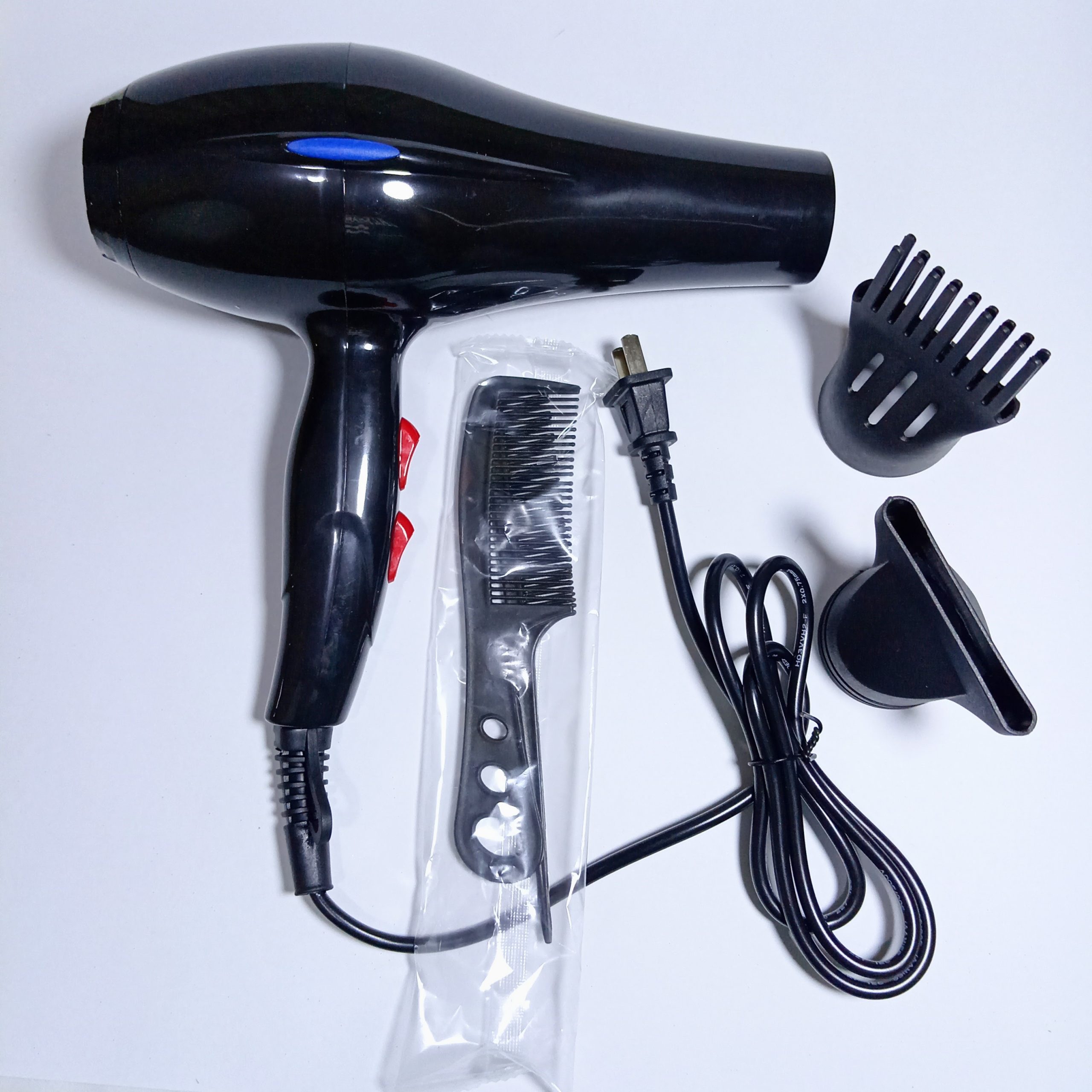 SECADORA DE CABELLO 5000 WATTS AIRE FRÍO CALIENTE CON ACCESORIOS